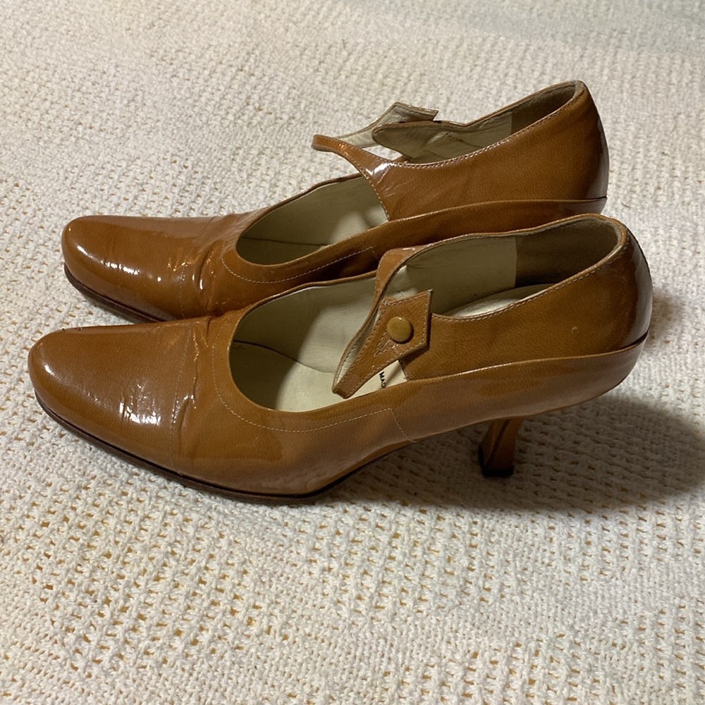 Prada Brown Patent Leather Heels - Picture 2 of 11